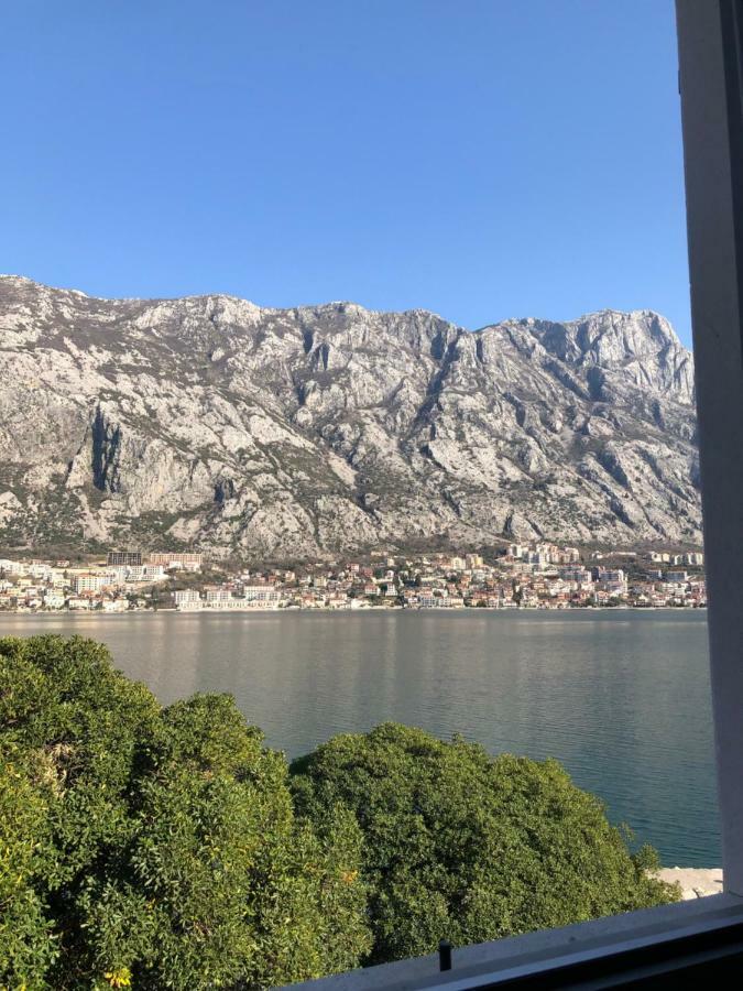 Palazzo Sbutega Bed & Breakfast Kotor Luaran gambar